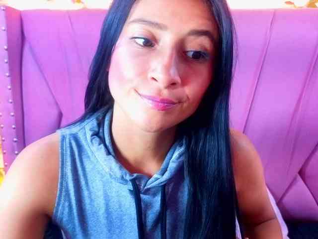 SharlotRodriguez webcam
