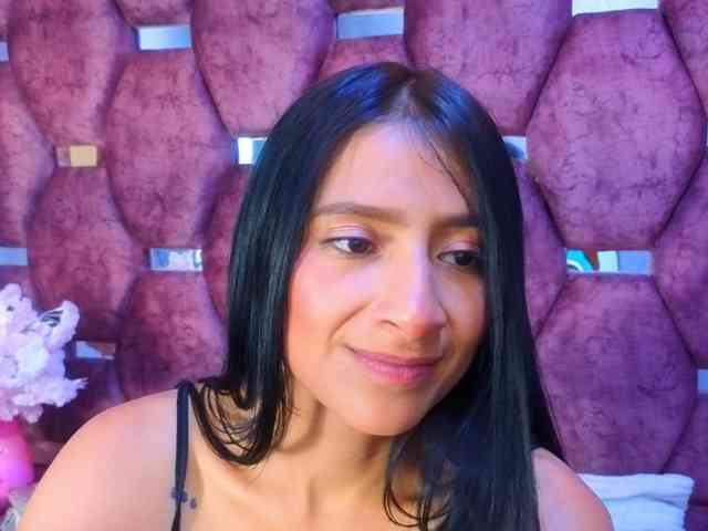 SharlotRodriguez webcam
