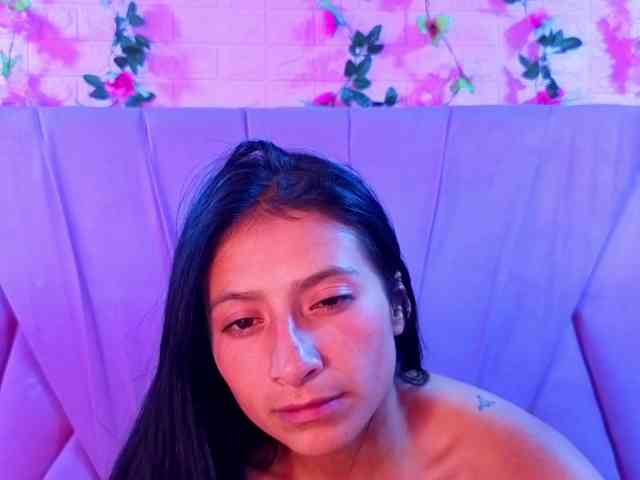 SharlotRodriguez webcam