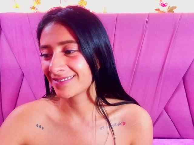 SharlotRodriguez webcam