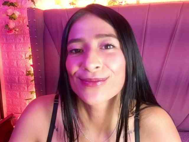 SharlotRodriguez webcam