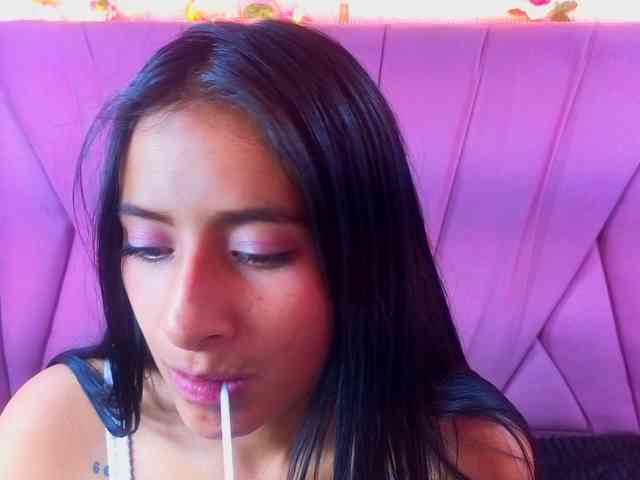 SharlotRodriguez webcam