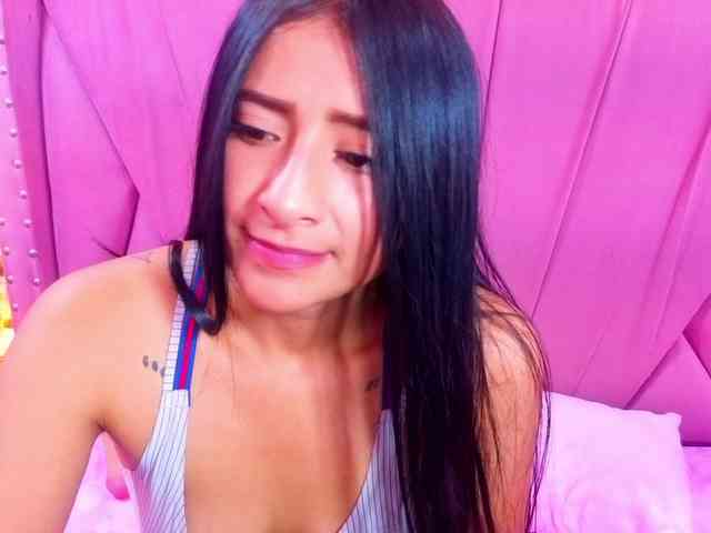 SharlotRodriguez webcam