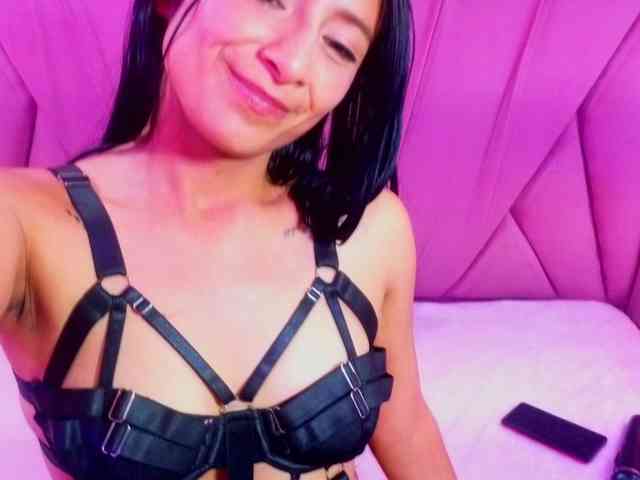 SharlotRodriguez webcam