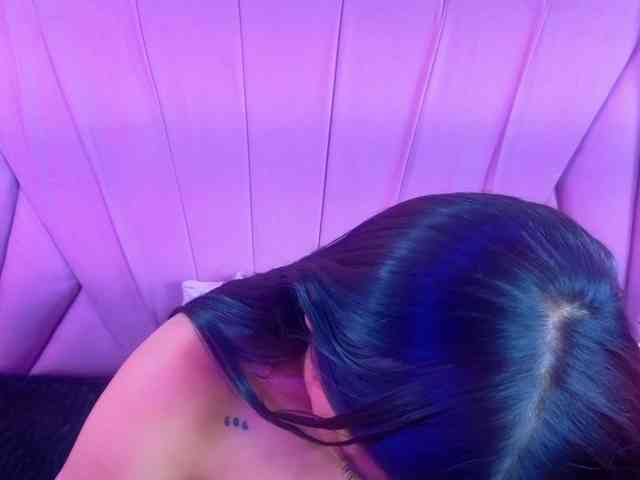 SharlotRodriguez webcam