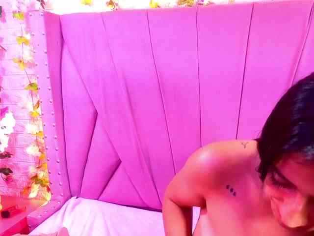 SharlotRodriguez webcam