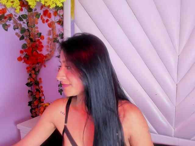 SharlotRodriguez webcam