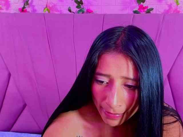 SharlotRodriguez Live Webcam on BongaCams