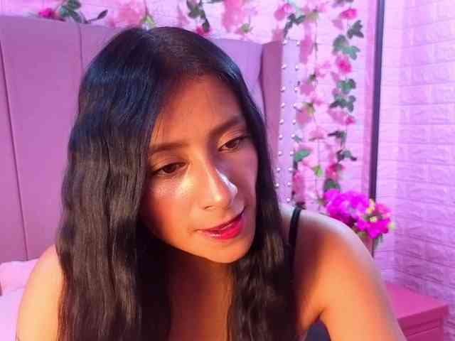 SharlotRodriguez webcam