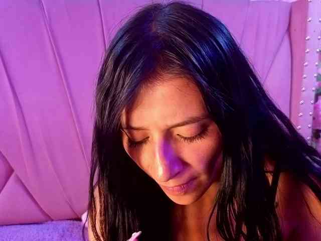 SharlotRodriguez webcam