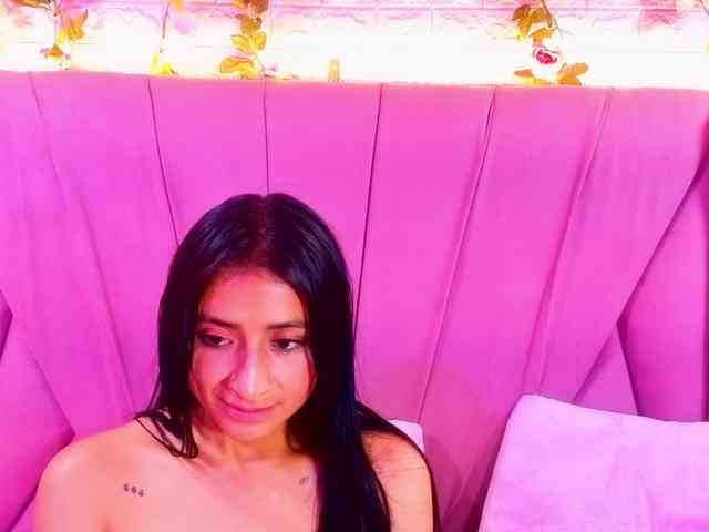 SharlotRodriguez webcam