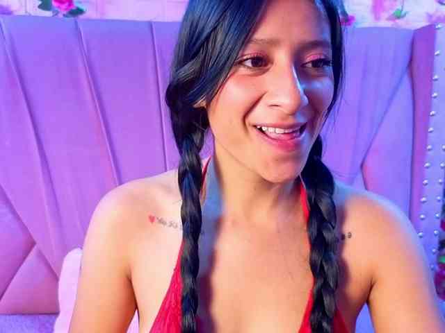 SharlotRodriguez webcam
