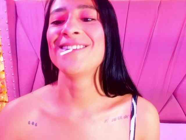 SharlotRodriguez webcam