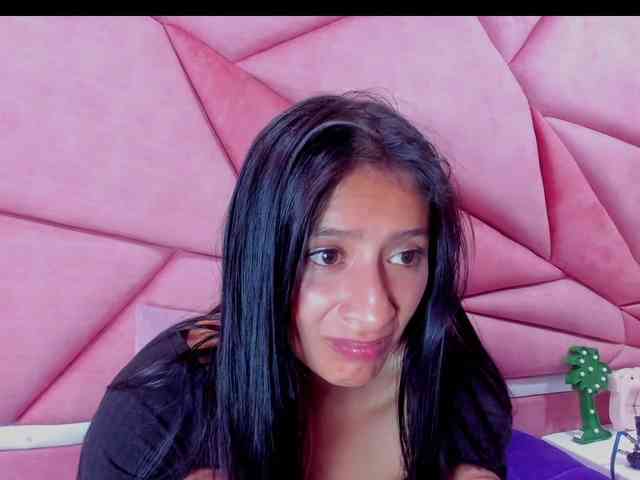 SharlotRodriguez webcam