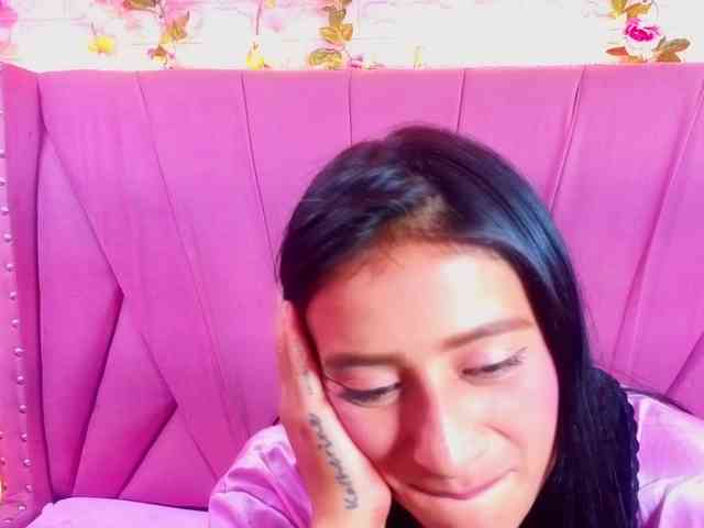SharlotRodriguez webcam