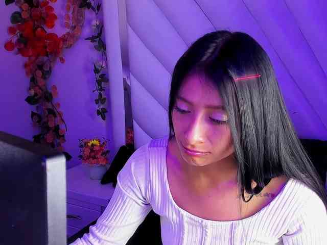 SharlotRodriguez webcam