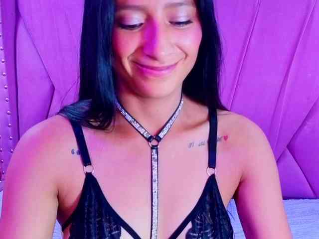 SharlotRodriguez webcam