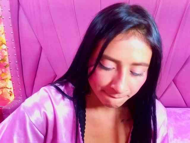 SharlotRodriguez webcam