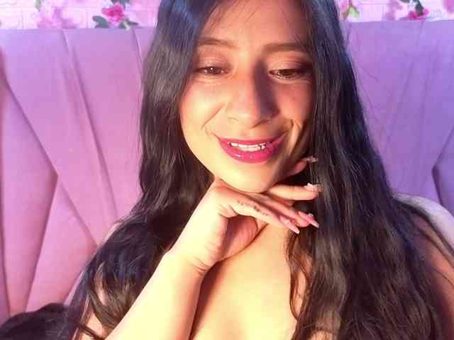 SharlotRodriguez webcam