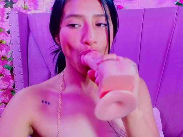 SharlotRodriguez webcam