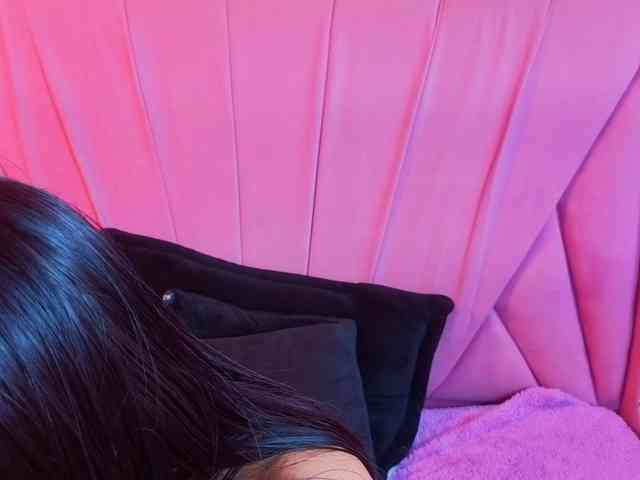 SharlotRodriguez webcam