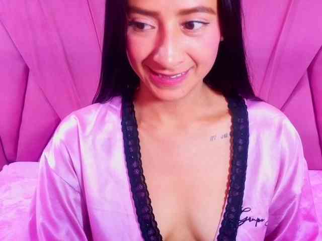 SharlotRodriguez webcam