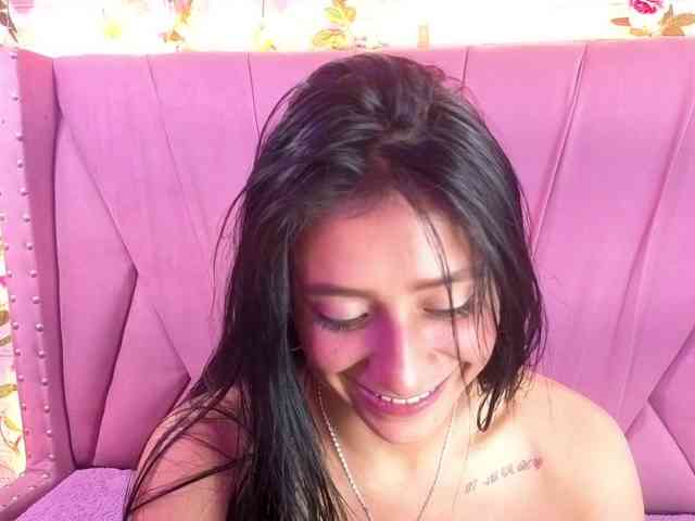 SharlotRodriguez webcam