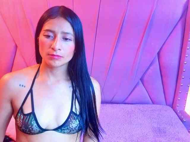 SharlotRodriguez webcam