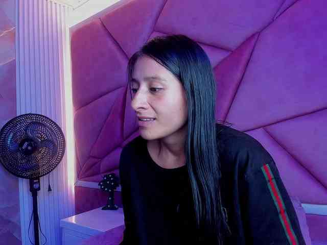 SharlotRodriguez webcam