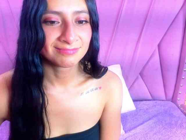 SharlotRodriguez webcam