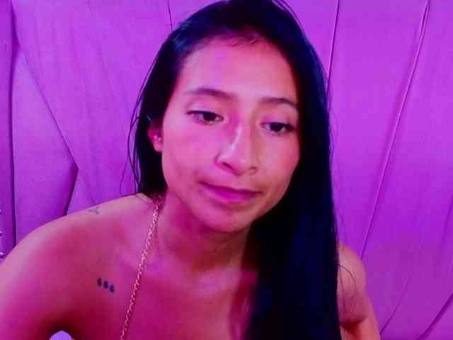 SharlotRodriguez webcam