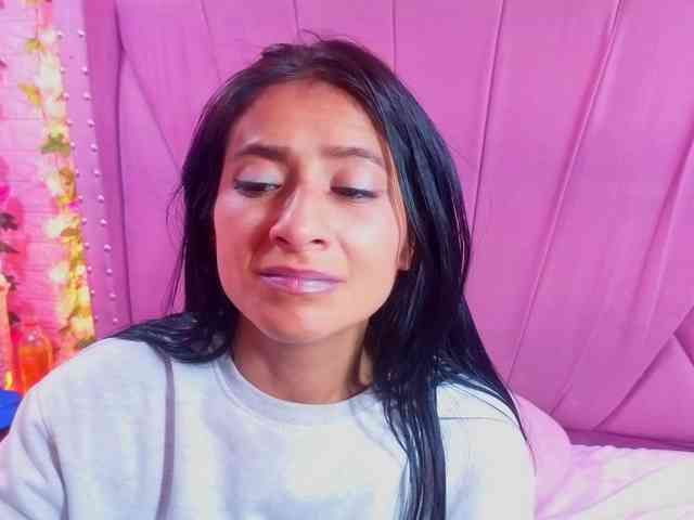 SharlotRodriguez webcam