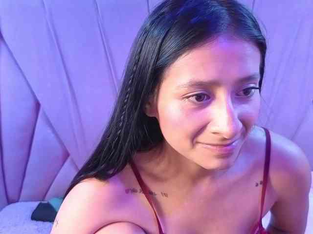 SharlotRodriguez webcam