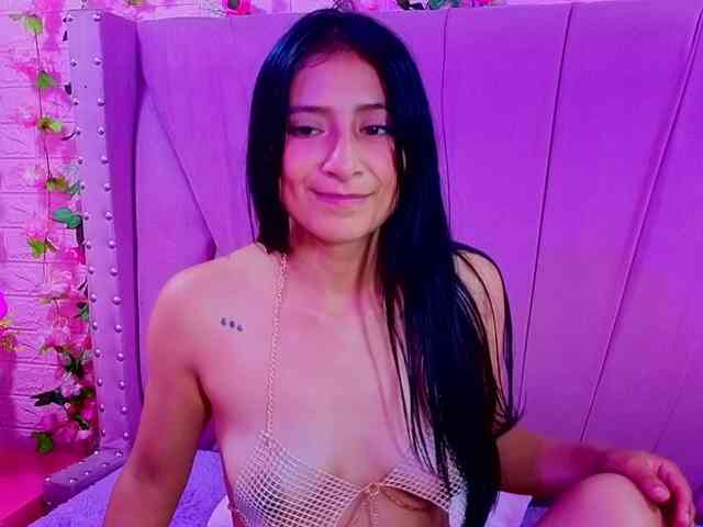 SharlotRodriguez webcam