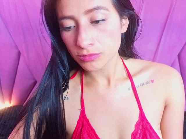 SharlotRodriguez webcam