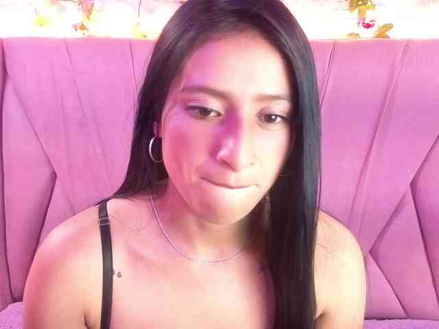SharlotRodriguez webcam