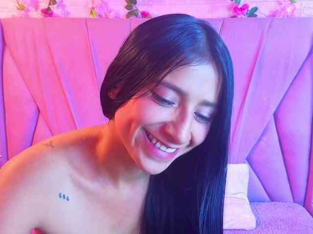 SharlotRodriguez webcam