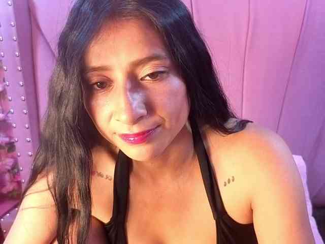 SharlotRodriguez webcam
