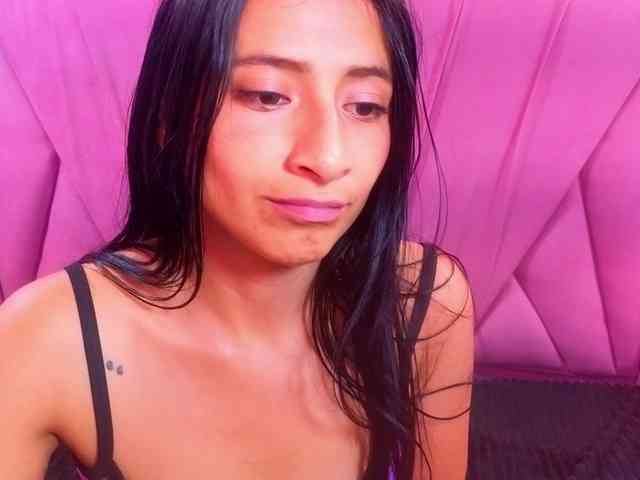 SharlotRodriguez webcam