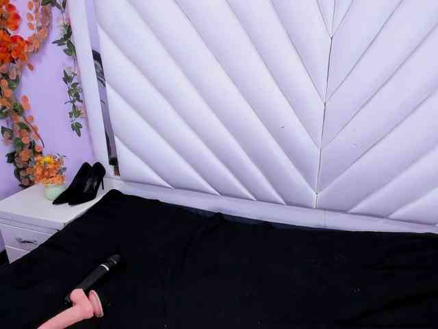 SharlotRodriguez webcam