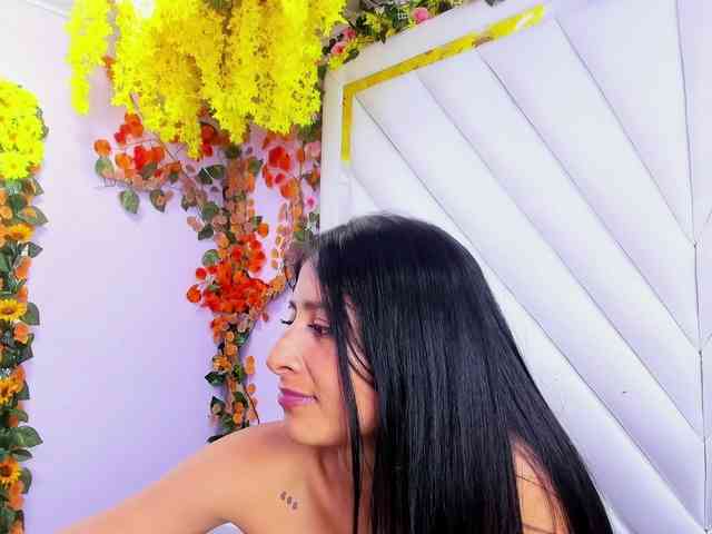 SharlotRodriguez webcam