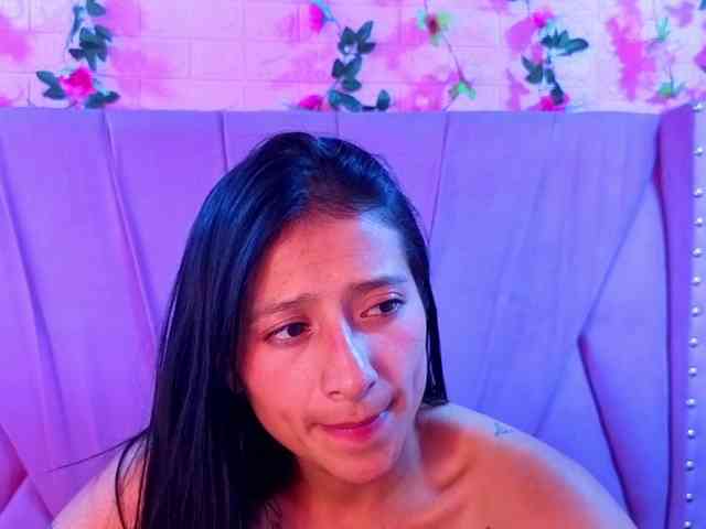 SharlotRodriguez webcam