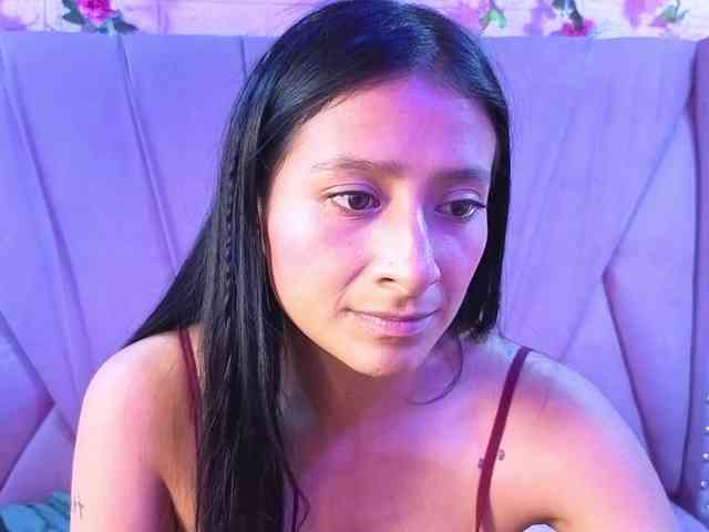SharlotRodriguez webcam