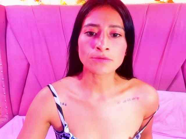 SharlotRodriguez webcam