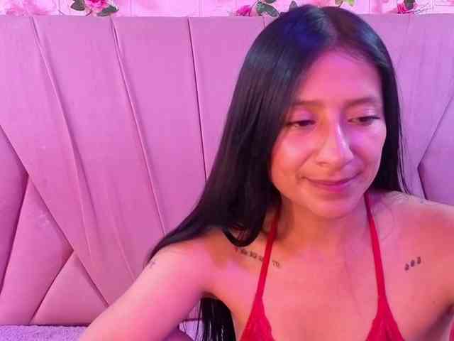 SharlotRodriguez webcam