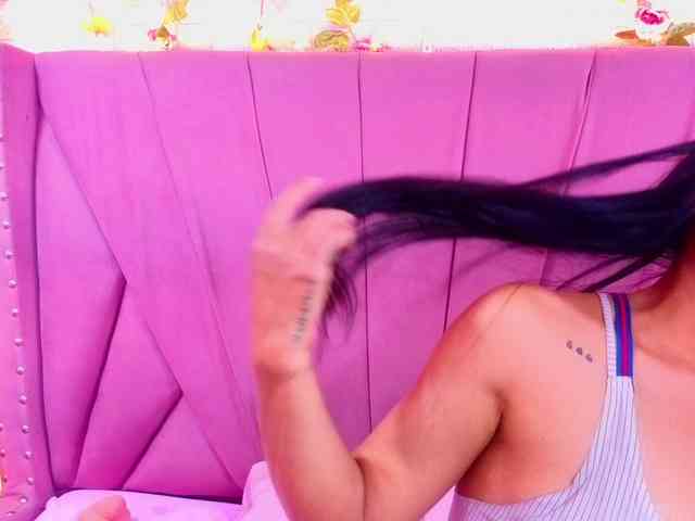SharlotRodriguez webcam