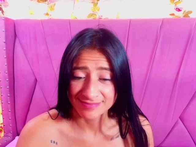 SharlotRodriguez webcam