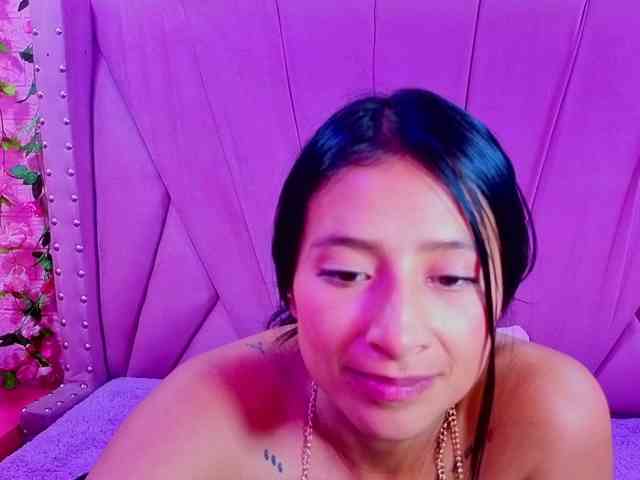 SharlotRodriguez webcam