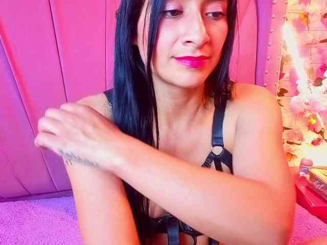 SharlotRodriguez webcam