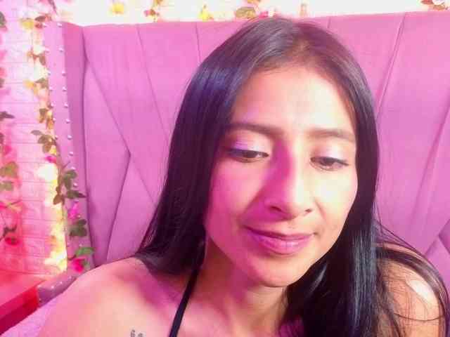 SharlotRodriguez webcam